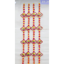 SG9 Decorative hangings