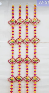 SG9 Decorative hangings